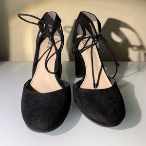 Bar III Sabrina Black ankle strap Pumps (Size 7.5)